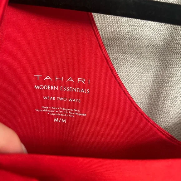 Tahari Bold Red Modern Essentials Top - Picture 3 of 3